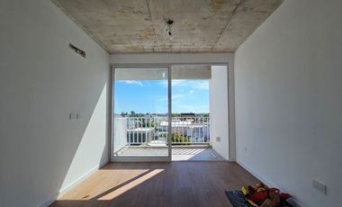 Monoambiente a estrenar, terminado, en 3er piso.