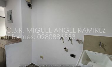 ¡Vendo! Departamento La Vista Towers 2 Dormitorios, Cerca City Mall La Rotonda