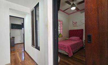 Departamento APTO CRÈDITO de 3 amb. con enorme patio y balcon al frente