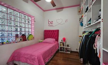 Departamento APTO CRÈDITO de 3 amb. con enorme patio y balcon al frente