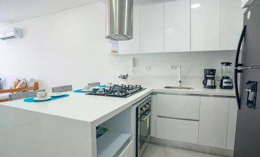 HERMOSO APARTAMENTO SALIDA AL MAR, VISTA AL MAR Y PERMISO TURISTICO