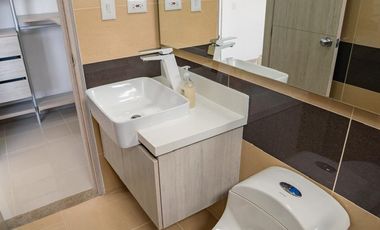 HERMOSO APARTAMENTO SALIDA AL MAR, VISTA AL MAR Y PERMISO TURISTICO