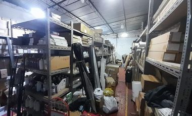SE VENDE LOCAL COMERCIAL EN LA VICTORIA A 5 CUADRAS DEL EMPORIO COMERCIAL DE GAMARRA