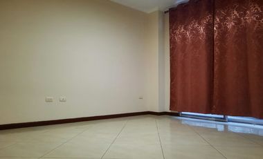 Alquilo Departamento en Urb. La Fuente, junto a la Universidad Católica Santiago de Guayaquil