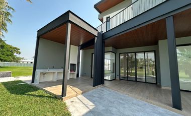 En alquiler exclusiva casa de estreno en Mocoli Golf, Isla Mocoli, Samborondon