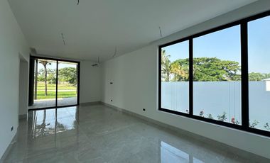 En alquiler exclusiva casa de estreno en Mocoli Golf, Isla Mocoli, Samborondon