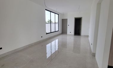 En alquiler exclusiva casa de estreno en Mocoli Golf, Isla Mocoli, Samborondon