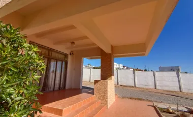 Se arrienda casa 4 dormitorios, piscina, El Rosario de Peñuelas