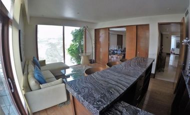 Casa en venta  Virreyes Residencial 5 recamaras, alberca, 7 estacionamientos Zapopan Jalisco