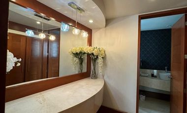 Casa en venta  Virreyes Residencial 5 recamaras, alberca, 7 estacionamientos Zapopan Jalisco