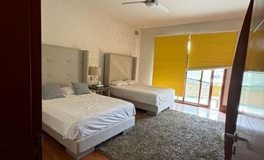 Casa en venta  Virreyes Residencial 5 recamaras, alberca, 7 estacionamientos Zapopan Jalisco