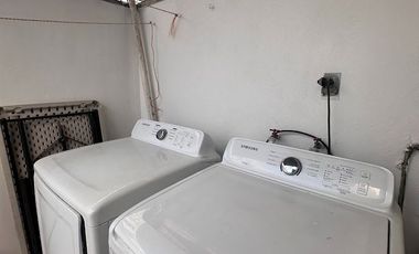 Renta de Casa Amueblada en el Dorado salida leon silao