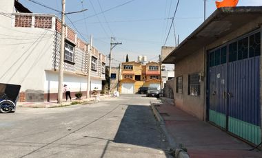 VENDO CASA PARA DECORAR. 4 RECAMARAS. JARDIN, ESTUDIO EN CHALCO
