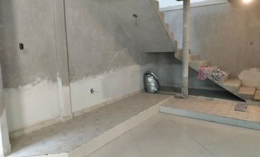 VENDO CASA PARA DECORAR. 4 RECAMARAS. JARDIN, ESTUDIO EN CHALCO