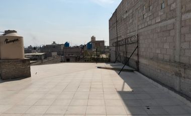 VENDO CASA PARA DECORAR. 4 RECAMARAS. JARDIN, ESTUDIO EN CHALCO