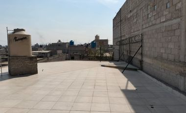 VENDO CASA PARA DECORAR. 4 RECAMARAS. JARDIN, ESTUDIO EN CHALCO