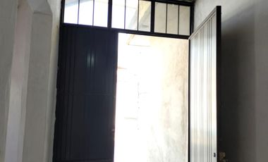 VENDO CASA PARA DECORAR. 4 RECAMARAS. JARDIN, ESTUDIO EN CHALCO