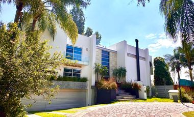 EXCELENTE RESIDENCIA EN VALLE REAL