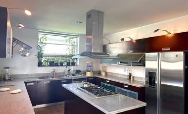 EXCELENTE RESIDENCIA EN VALLE REAL