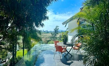 EXCELENTE RESIDENCIA EN VALLE REAL