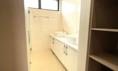 BRAND NEW 5 BEDROOM CORNER HOUSE FOR SALE BF HOMES NORTHWEST 8% DISCOUNT MARCH-APRIL ONLY P42M GROSS (RI-BFNW-002)