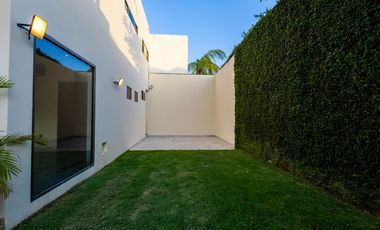 ESPECTACULAR casa DE LUJO en la privada más exclusiva dentro de la ciudad, Bosques de Altabrisa