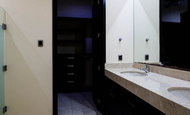 ESPECTACULAR casa DE LUJO en la privada más exclusiva dentro de la ciudad, Bosques de Altabrisa
