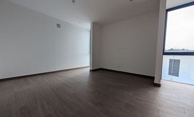 VENTA CASA EN ESQUINA SECTOR ENCINO BOSQUES DE LAS MISIONES