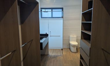 VENTA CASA EN ESQUINA SECTOR ENCINO BOSQUES DE LAS MISIONES