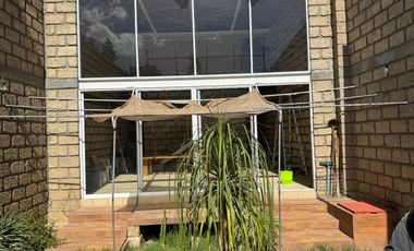 Venta de casa en Santa María Tepepan