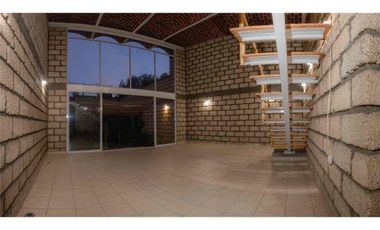 Venta de casa en Santa María Tepepan