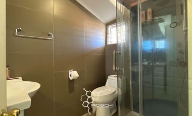 Casa 6D/2B en Villa Alto Pucalan