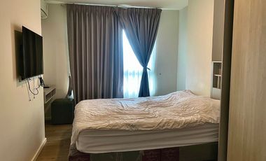 Spacious condo at an unbeatable price, well below market value! Rill Condo Rangsit – Prime location on Kamphaeng Phet Road, near Rangsit University!