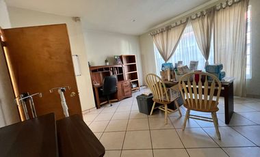 Beach Front Residence, 5Bdrm 7Bath Residencia Frente de Playa fully furnished