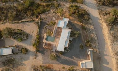 Casa con terraza y alberca privada, en venta, Todos Santos, Baja California Sur