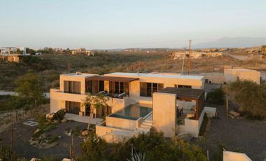 Casa con terraza y alberca privada, en venta, Todos Santos, Baja California Sur