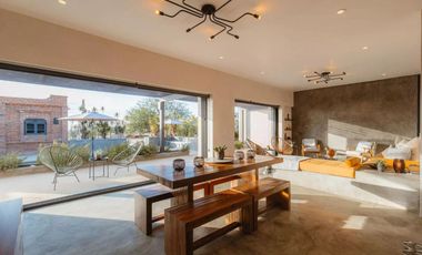 Casa con terraza y alberca privada, en venta, Todos Santos, Baja California Sur