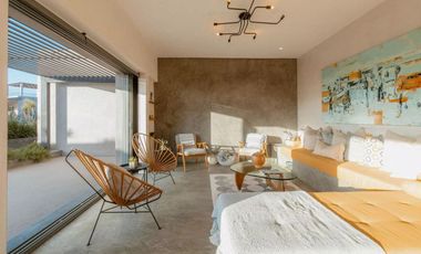 Casa con terraza y alberca privada, en venta, Todos Santos, Baja California Sur