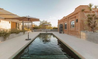 Casa con terraza y alberca privada, en venta, Todos Santos, Baja California Sur