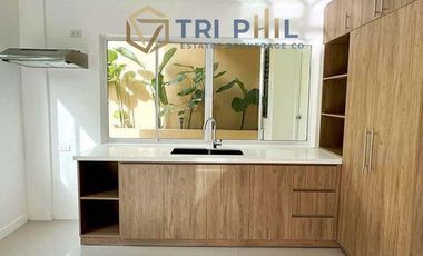 FOUR 4 BEDROOM HOUSE FOR SALE IN LAHUG CEBU CITY,CEBU, PHILIPPINES