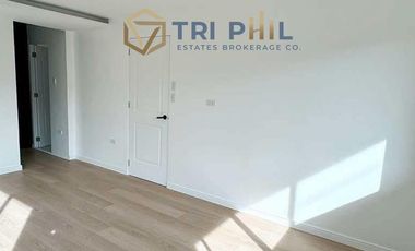 FOUR 4 BEDROOM HOUSE FOR SALE IN LAHUG CEBU CITY,CEBU, PHILIPPINES