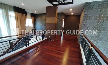 Ready to move in (House with Private Pool)