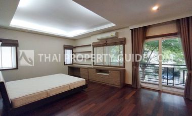 Ready to move in (House with Private Pool)