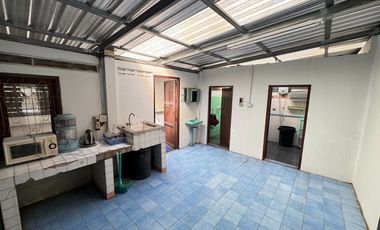GOLDEN OPPORTUNITY FOR INVESTORS!  2-Story Detached House, 50 Sq.Wa, Right Next to Ya Mo Market, in the Heart of Korat City!