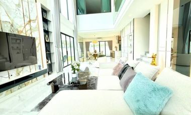 A luxurious pool villa 5 Bed, 6 Bath 182 sqw. @ Soi Nong Mai Kaen 17 - Pattaya