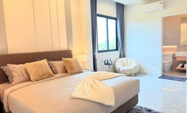 A luxurious pool villa 5 Bed, 6 Bath 182 sqw. @ Soi Nong Mai Kaen 17 - Pattaya