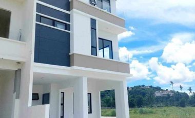 3 Storey Subdivision House for Sale in Talamban Cebu