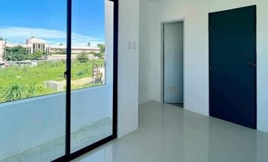 3 Storey Subdivision House for Sale in Talamban Cebu