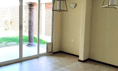 Casa en VENTA Modelo Verona con ampliación y remodelación en Fraccionamiento Residencial Bosque de las Fuentes, en Calimaya, Estado de México.