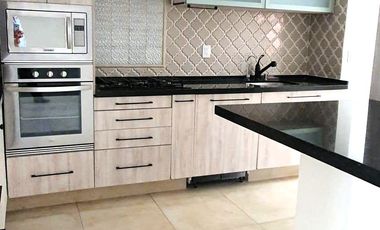 Casa en VENTA Modelo Verona con ampliación y remodelación en Fraccionamiento Residencial Bosque de las Fuentes, en Calimaya, Estado de México.
